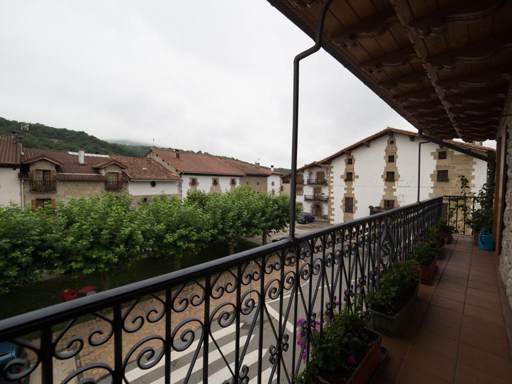 מלון Arruazu Casa Rural Martxoenea Landetxea מראה חיצוני תמונה